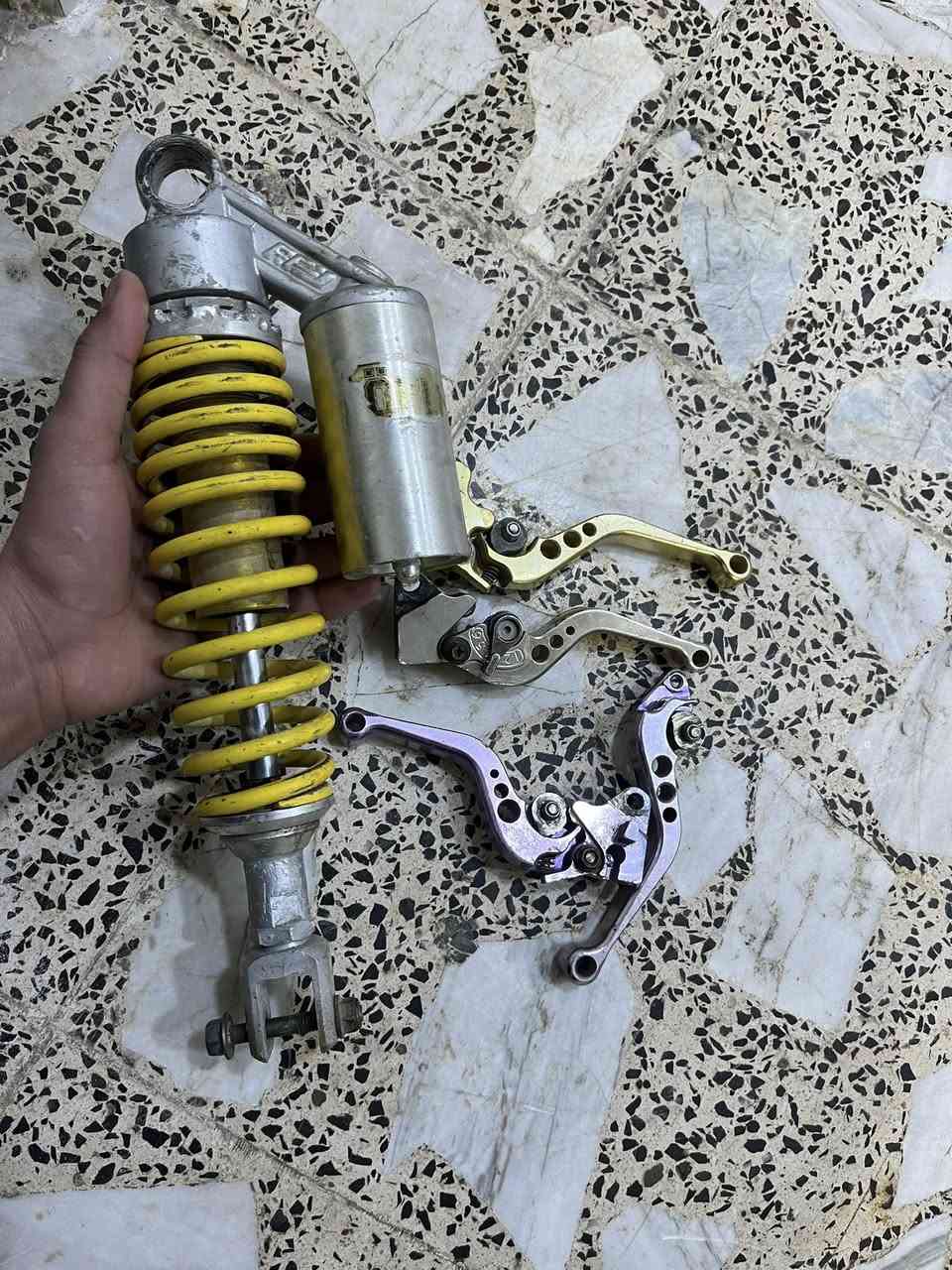 للبيع اصليات مكاني مدينه الصدر رقمي بي واتساب فقط***********
