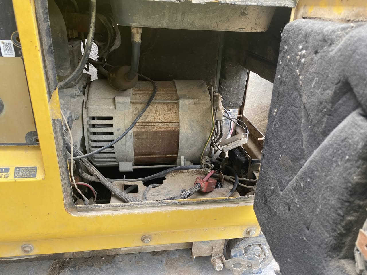 السلام عليكم 
مولده كاتم گاز سعته الامبيريه 20 امبير مولده نضيفه مال بيت ومتروكه لا مفتوحه ولا ملعوب بيه سعره قيم وأخذ ومنا وهيج جاي صيف تخدم اهل الأسواق او للبيت أو لغرض ثاني


**إذا كنت صاحب هذا الإعلان وتريد حذفه لأي سبب، رجاءا أرسل رسالة إلى الدعم الفني**