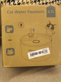 سقايه قطط • بلاستيك • جديد