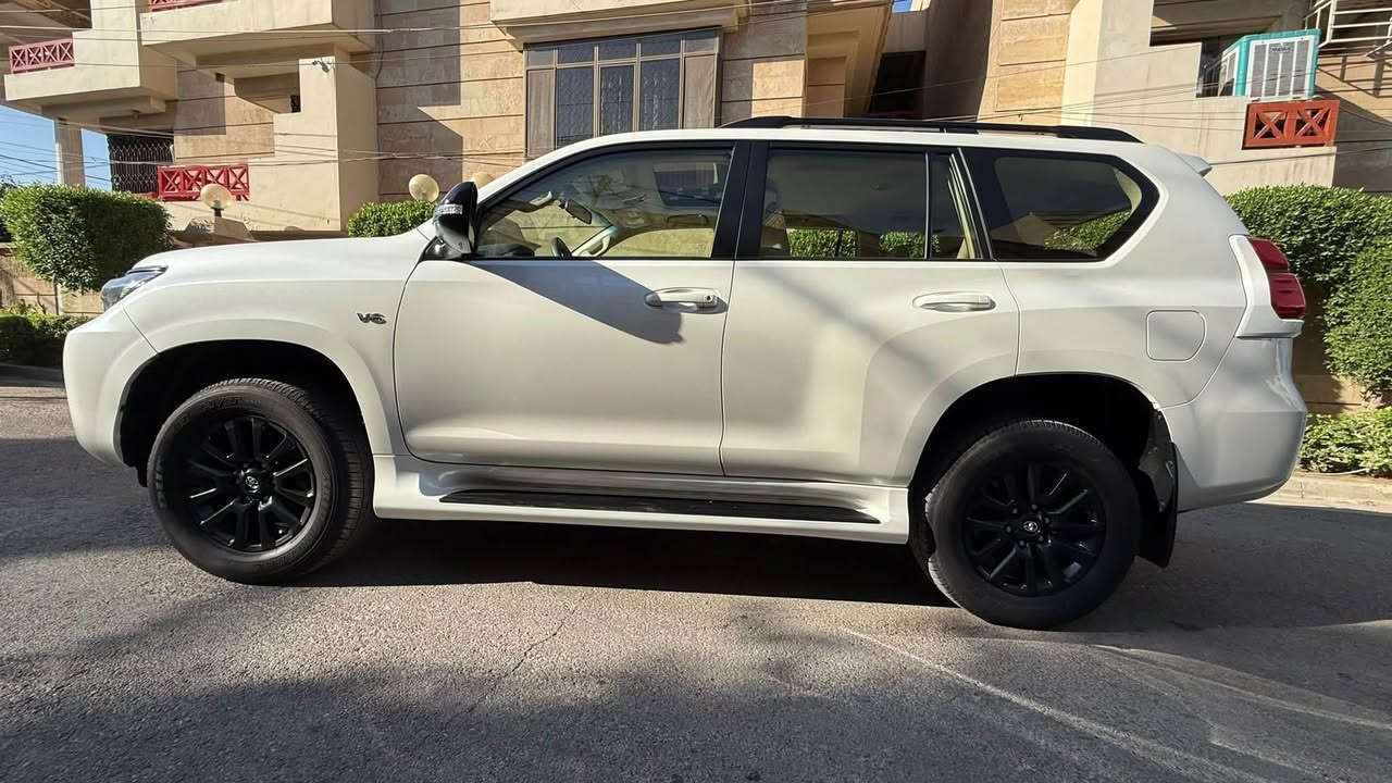سلام عليكم جمعة مباركة عليكم  

برادو 2023 TXS ساز لون ابيض ماشيه 43 
سياره جديده مال بيت تحويل ثاني يوم رقم اربيل 

السياره موضحه بل الفيديو والسونار بل الفيديو موجود 
مكانها كاظميه 

***********
***********

 السعر 44.500 بيه مجال حك الجيه
