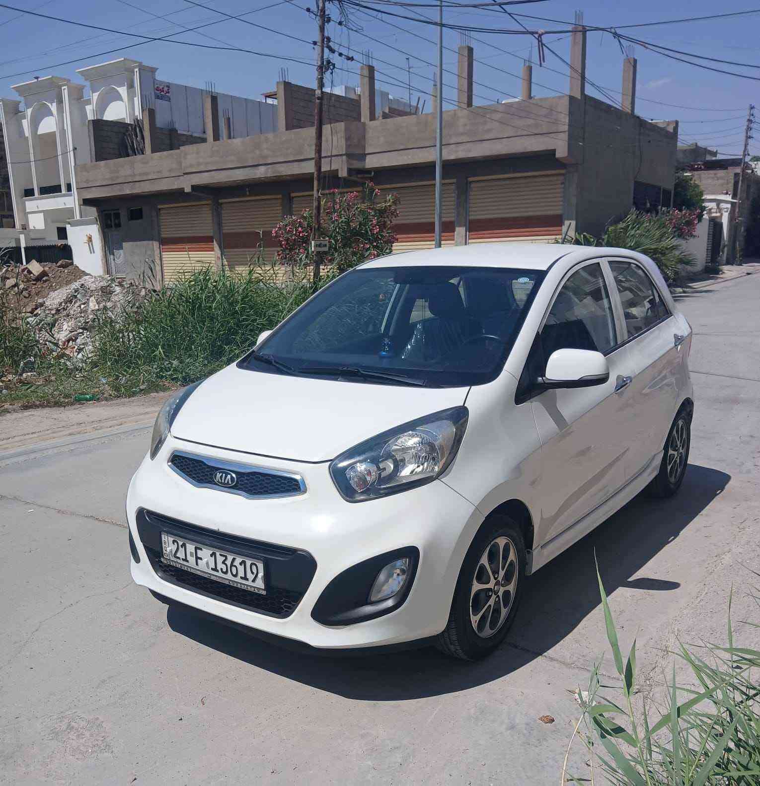 <<  كيابيكانتو >>    KIA شكل جديد نفخ 
ابودمار..موديل سيارة [[ 2013 ]] والسيارة ماشية (( 84 )) فقط الف كيلومتر حقيقي علوضع الشركة.
-أتصال علرقم//***********
-مكان سيارة كركوك.
-سعر السيارة (( 81 )) ورقة وبي مجال.
- المنشأة السيارة صناعة كوري. 
 -رقم سليمانية دولي جديد وسنوية مجدد لحد 2030 شرط التحويل.
-مواصفات السيارة وارد خليج...كير أوتوماتيك.. مكينة اربعة سلندر المرغوب مامفتوح علبلاد...تبريدثلج..وتدفئة..سويج جداحة عدد×٢ قفل مركزي سنترلوك...كشنات نصف جلد بلاد...داخل ابسيارة مطعم مشمشي...ويل كروم حجم اطارات١٤ جديد...مانع ضباب..جامات كهرباء..مرايات كهرباء...تحكمات طرفين بلستيرن..بلوثوث..اواكس...ستوب لايت..يدات نيكل...مرايات شفط...يو بي أس...جنح علصندوق بلادي...وكشن جك...أسبير جوكر علشركة...دوسات سبورت بلاد. كركوك, العراق
