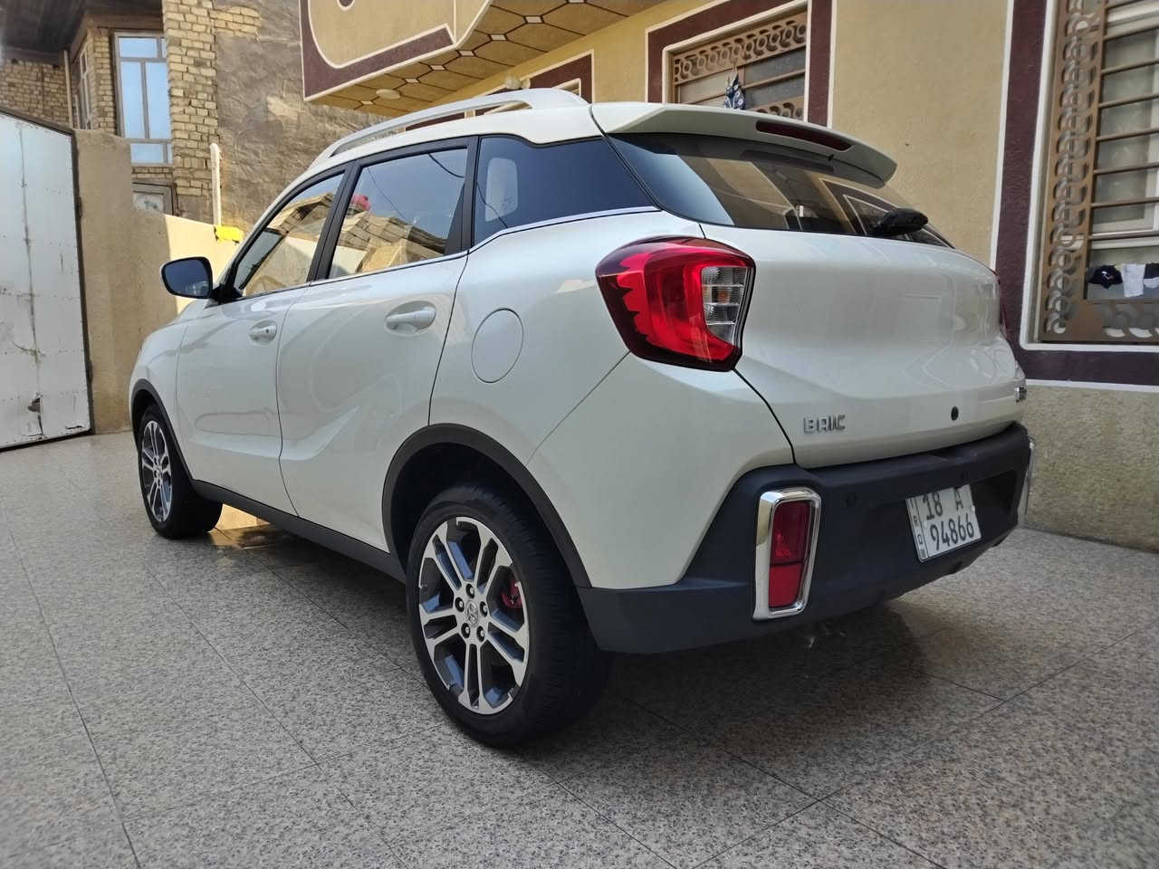 سلام عليكم بايك كيو 35مديل 19بابل سياره كفاله ماشيه 94 الف كيلو سياره حره بسمي سعره 105 وبيه مجال مكان سياره في كربلاء ***********
