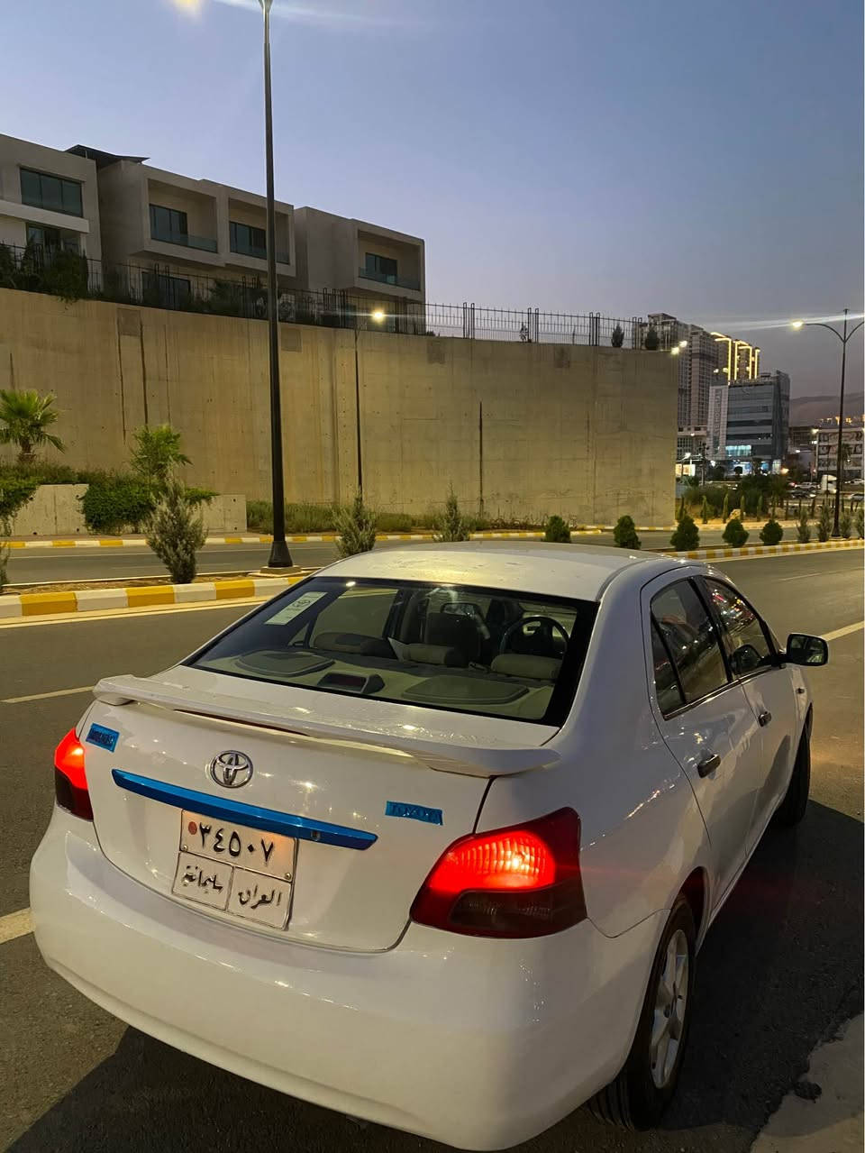 یارس ٢٠٠٧ ئۆتۆماتیک
٣ پارچەو پەڵەیەک بۆیاخ بێ ناو 
گێڕ مەکینە تەبرید بەشەرت
٧٢$
*********** السليمانية, العراق
