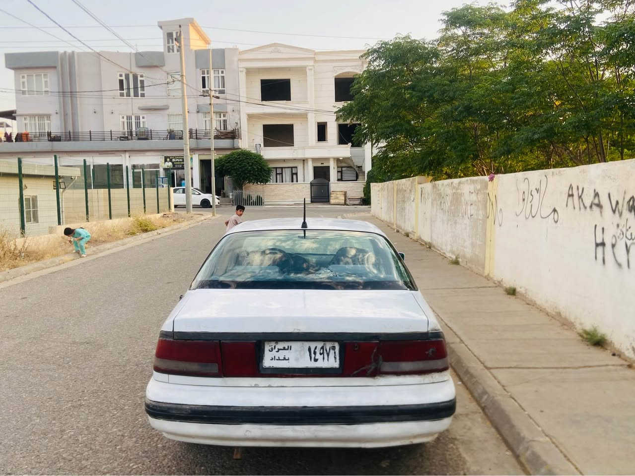 بەناوئ خوای گەورە داوێ مۆدێل 1994ئاڕمی پلاستیکی گێڕ عادی مەکینە بیستی ئۆپڵ چوار جام کارە با بێ عەیب 15 کەميک مەجاڵ ژم 
*********** السليمانية, العراق
