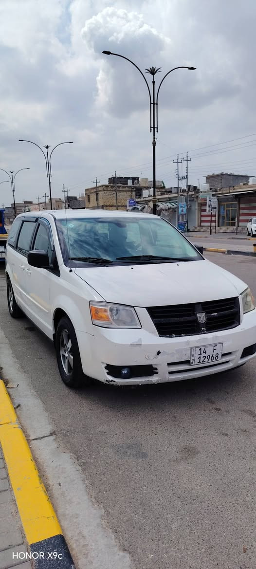 دوج كرفان موديل 2009 رقم بصره شرط التحويل ***********
دوج كرفان موديل 2009 رقم بصره شرط التحويل تخم تاير جديد حداديه جديده كله  علمن السياره طابه كفاله سياره ماعده الموضح بل صور مكينه كير مكفولات توني شادهن السياره فول مواصفات تبريد 3قطع مكينه 6سلندر 3300 السعر 115 وبيها مجال

العنوان البصره دور الشرطه

***********
