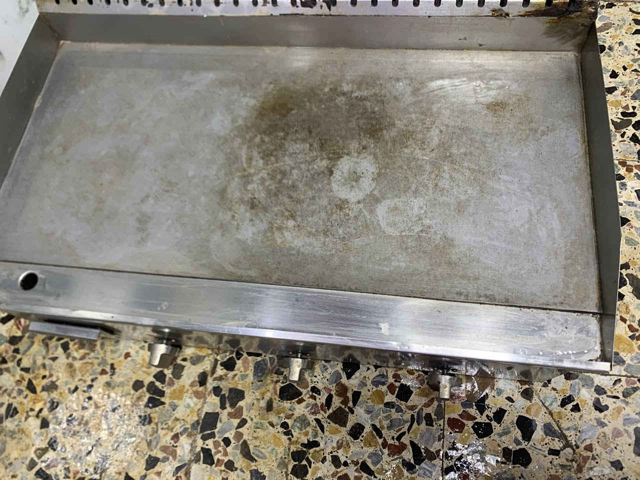 السلام عليكم گرل بركر وطباخ فلافل وقلايه للبيع
مكاني بغداد


**إذا كنت صاحب هذا الإعلان وتريد حذفه لأي سبب، رجاءا أرسل رسالة إلى الدعم الفني**