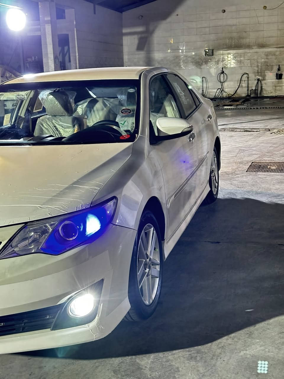 (السلام عليكم)السونار مرفق مع الصور
كامري خليجي (2013)SE

مكفوله كفاله عامه 

رقم سليمانيه الدولي 

رقم هزه سنويه جديد

فول مواصفات ماعدا الفتحه 

(دبل كزوز)

والمواصفات الباقيه معروفه 

(مكان السياره الرمادي)

الاستفسار والاتصال ع رقم 

(***********)

ملاحضه السياره جاهزه للاخير 

تخم تاير جديد 

صدر امامي خلفي جديد 

السسسسسعر (155)او بيها مجال بسيط
