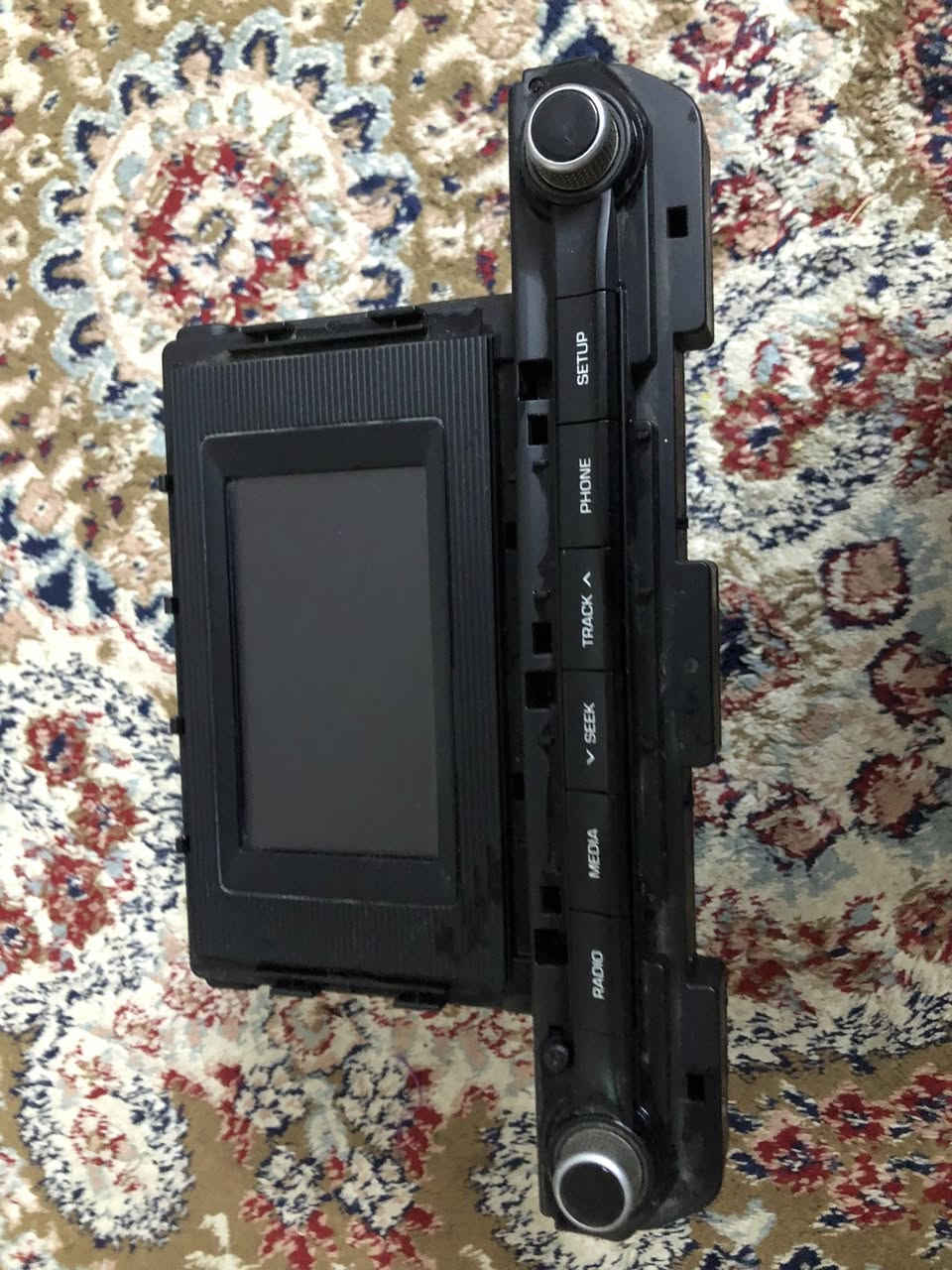 سلام عليك شاشه مال النتره ١٩للبيع  مع اطار سعر ٥٠ مكان بغداد غزاليه رقم ***********
