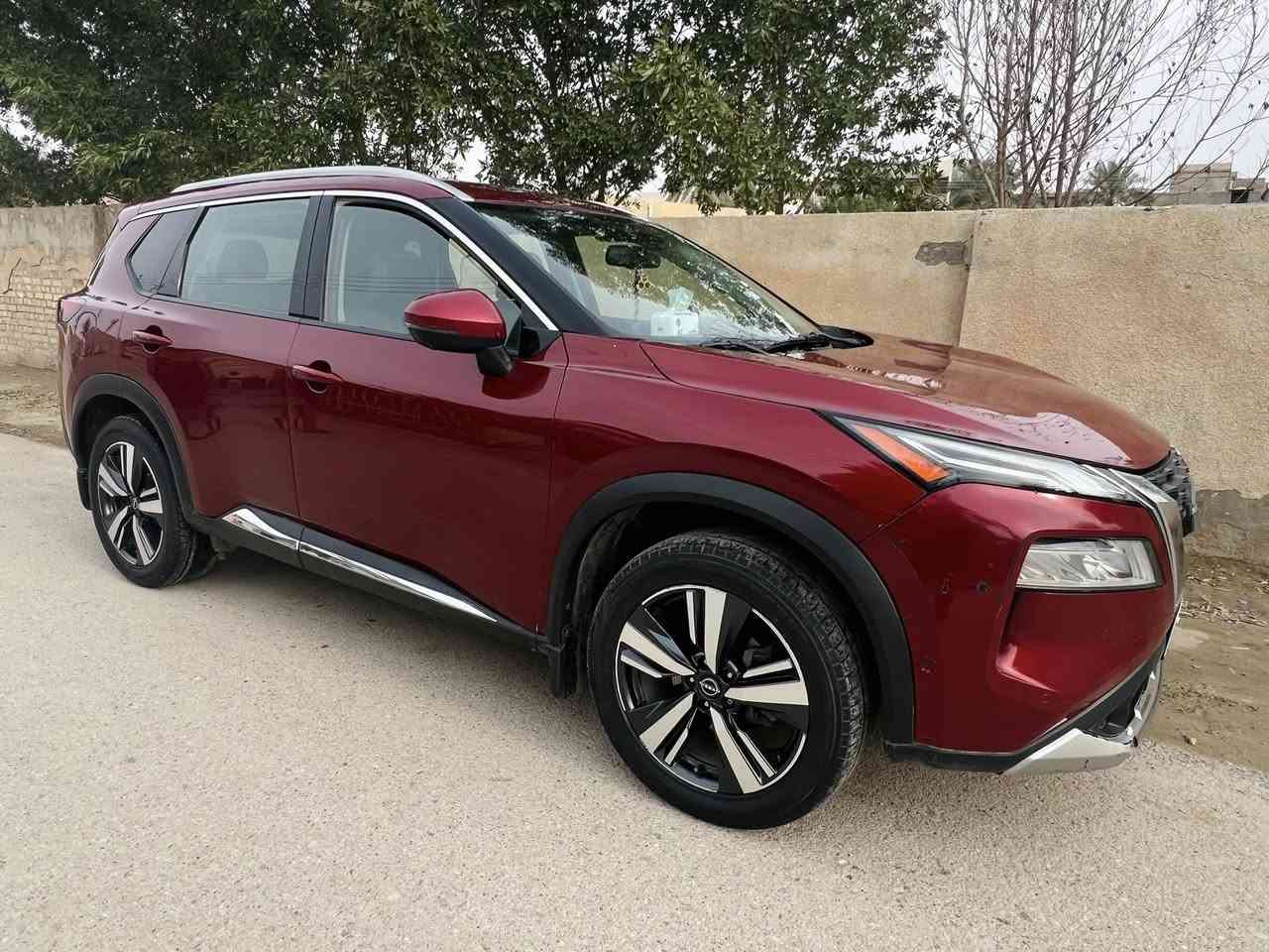 نيسان روج بلاتينيوم 2022 فول موصفات
بلاتينيوم فول للاخير
3سلندر توربو
1. بانوراما 
2. كامرات عدد 5 
3. كيج التكروني متغير 
4. لد داخلي 
5. داتشو عداد سرعه بالجامه 
6. فور ويل 
7. نظام جبالي نظام سبورت نظام ايكو 
8. حساسات 360 درجه 
9. رادارت جوانب امامي خلفي 
10. بصمه تشغيل و ابواب 5 بصمه 
11. تشغيل عن بعد 
12. داخل لونين أسود و جوزي 
13. كشنات جلد + تدفئه 
14. كشنات خلفيه تدفئه 
15. بردات خلفيه بلاديه 
16. هند بريك بصمه 
17. اتو هولد 
18. اتو بارك 
19. تحديد مسار 
20. استيران D سبورت 
21. صندوق كهرباء 
22. ماشية 48 ميل 
الضرر تبديل جاملغ + بنيد 
السعر 162 بي مجال 
العنوان ديالى 
***********
ملاحضة السيارة بدون دوانز
مكلف بلنشر اتصال او واتساب
