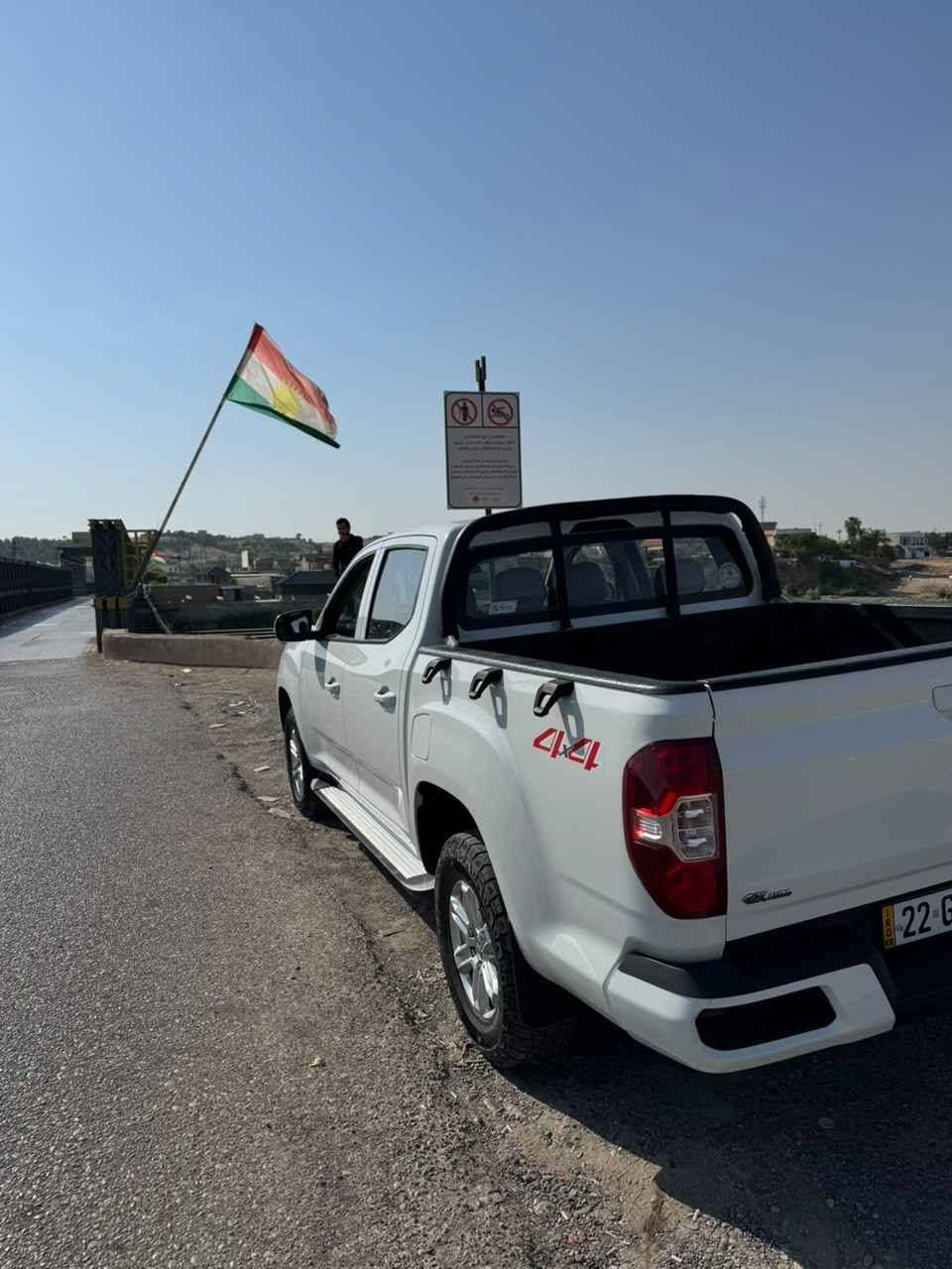 السلام عليكم 
MG T60
موديل 23
ويل كب المرايه إشارة 
دبل اكسل 
كير عادي
ماشي ٥٨ الف 
كير محرك قذافي 
بدون صبغ 
فقط شبر بارد جملغ خلفي 
رقم و هزا جديد 
رقم أربيل 
سعر 160 ومجال 
عنوان أربيل 
*********** أربيل, العراق
