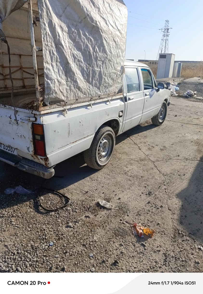 السلام عليكم
بيكم للبيع موديل 1982 محرك وكير 1985 محرك كير شرط واكسل فقط بي صوت جكجكه بطاله خمسه كير ستيرن بور طخم تاير جديد جامات جدد رقم دولي بغداد بسمي كاربون بانزين شاصي شرط مكاني موصل حي العامل 
*********** السعر 30 وبي مجال
