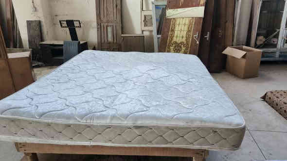 السلام عليكم دوشك سبرنك نضيف ب 70 صوميات ب 50  الشراي ينتصل *********** المكان هبهب الأن
ابيع وشتري +مراوس
