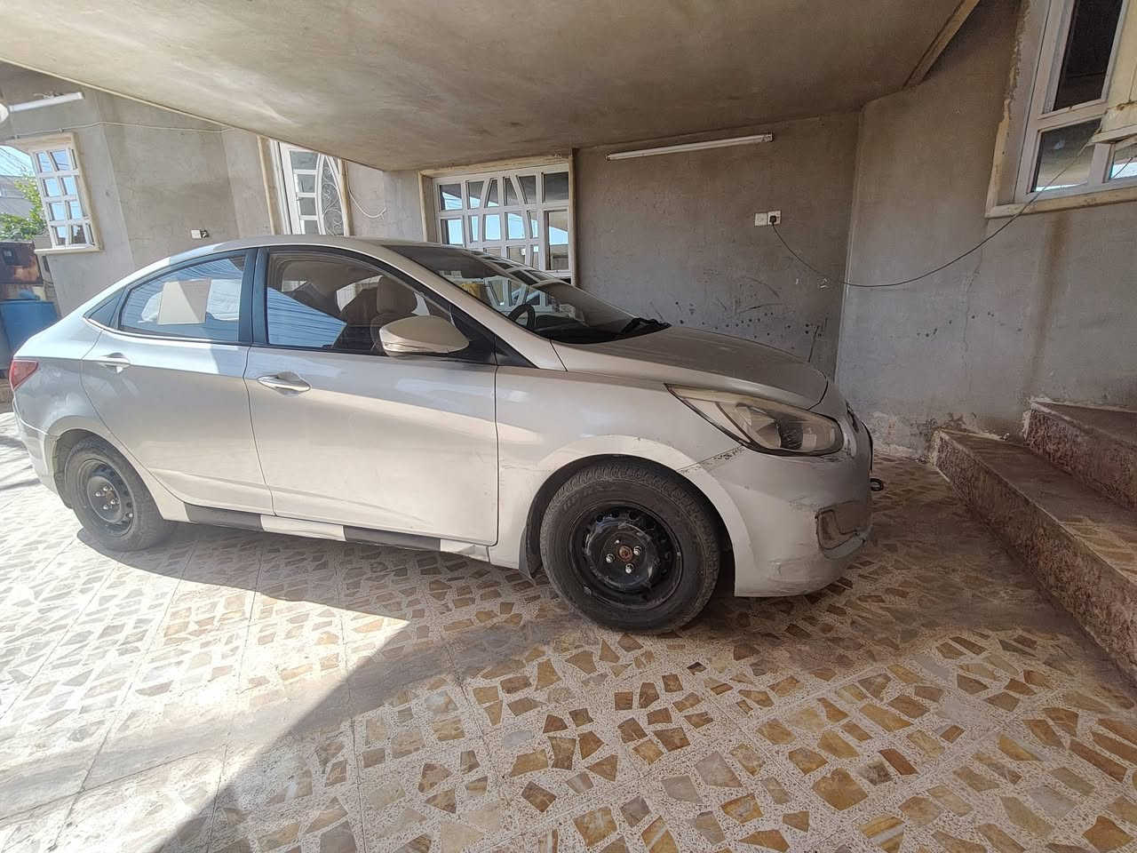 اكسنت 2016
محرك 14 خليجي 
بدون صبغ 
ملاحظات بسيطه 
ماشيه 170كيلو
مكانها موصل حي الشيماء 

***********
السعر 85بيها مجال
