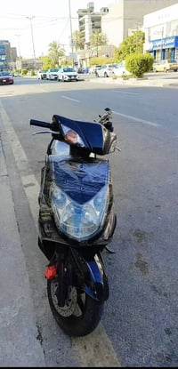 دراجه سكنس فحل كلشي بيه بلادي دراجه رمبه  + الصندوق دبل يفتح فتحه كامل...