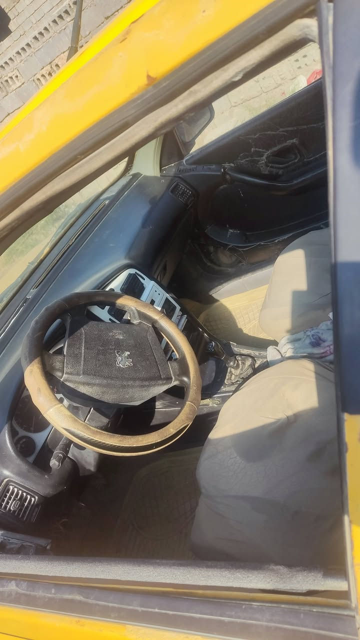 السلام عليكم
للبيع بيجو 405

موديل 12

رقم بابل انكليزي 

مصفره هيئه وغرامات 

السعر 20

مكان السياره كربلاء 

للاتصال 

***********

مكلف بلنشر
