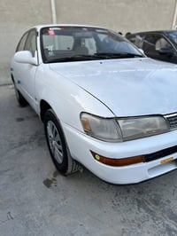 *البيع كورلا موديل 1993 *رقم بغداد بسمي  *مكفوله من ضربه بيه صبغ مكنات...