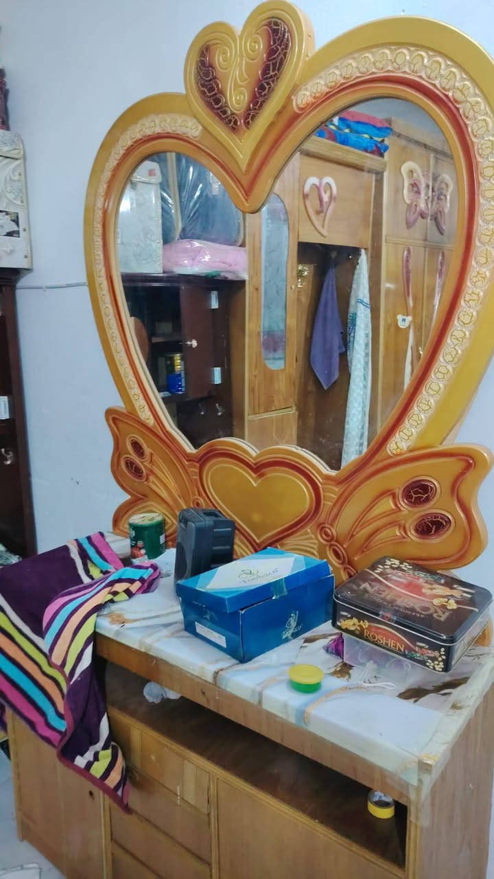 غراض للبيع نظيفات شراي يرسلني وتساب ***********
