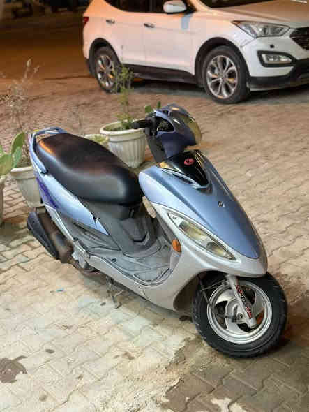 سلام عليكم 
دراجه كامكو G4 دراجه نضيفه وشرط الكفاله صالها شهر من طلعت من الحاويه دراجه ما ملعوب بيها ابد تجي وتفحص 
السعر 725 الف وبيها مجال 
رقمي ***********
