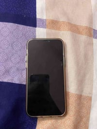 iPhone12mne ذاكره 128✔️ بطاريه80🔋 شاشه مبدله اصليه ✔️ فيس ايدي سيم كار...