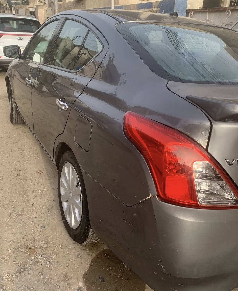 نيسان فيرسا ١٨ ماشية ٧٧ ميل نظيفة تبريد محرك كير مكاني بغداد حادثها موضح بالتقرير قفلها ٨٧ للاتصال ***********
