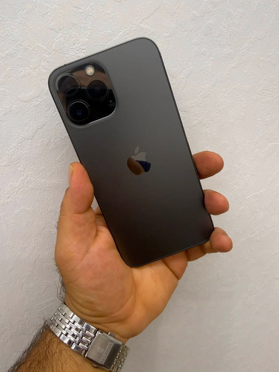 iPhone 13 promax
2 sim 
🔋87 
256Gb
نه کراوه ته وه بی ده سکاری 
گرنتی (1)هه فته ی له گه له 
نرخی 📱📱📱
***********
ناونیشان جاده ی مه وله وی 
سه ربرده که بازاری به هه شت 
بیشانگای باوان دوکانی ژ(25)
