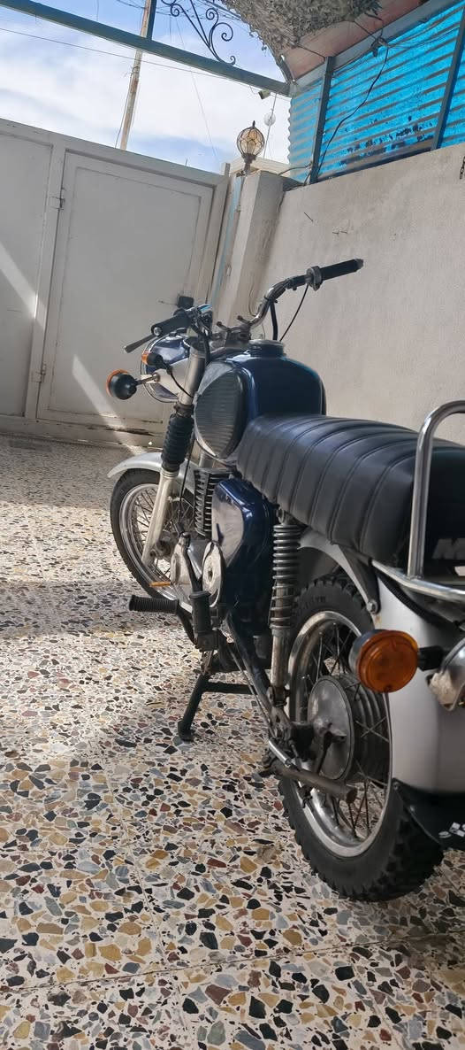 سلام عليكم شباب ماطور للبيع كصة٤
لحيم بل خشم ماطور مكانة كوت ستفسار 
***********
