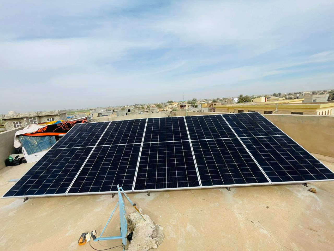 جانب من أعمالنا – شركة آشور للطاقة الشمسية
تم بحمد الله ربط منظومة طاقة شمسية في #طق_طق /   بكفاءة عالية وتشغيل مستقر
🔹 مكونات المنظومة:
▪️ 5ألواح شمسية (إيرا)
▪️ بطارية ليثيوم 15كيلو واط  PTt
▪️ إنفرتر 6كيلو واط كرواط
⚡ الأداء:
🔸 10 أمبير نهاري
🔸 10 أمبير ليلي
نضمن لكم طاقة مستمرة وتوفير عالي واعتمادية بكل الأوقات
📍 العنوان: أسديرة عليا
👤 بإدارة: أحمد البوحسيب
📞 رقم الهاتف: ***********
آشور للطاقة الشمسية… نكافح الظلام بالطاقة النظيفة
#آشور_للطاقة_الشمسية
#الشرقاط
#سديره_سفلى
#أسديرة_عليا
#الطاقة_الشمسية
#طاقة_نظيفة
