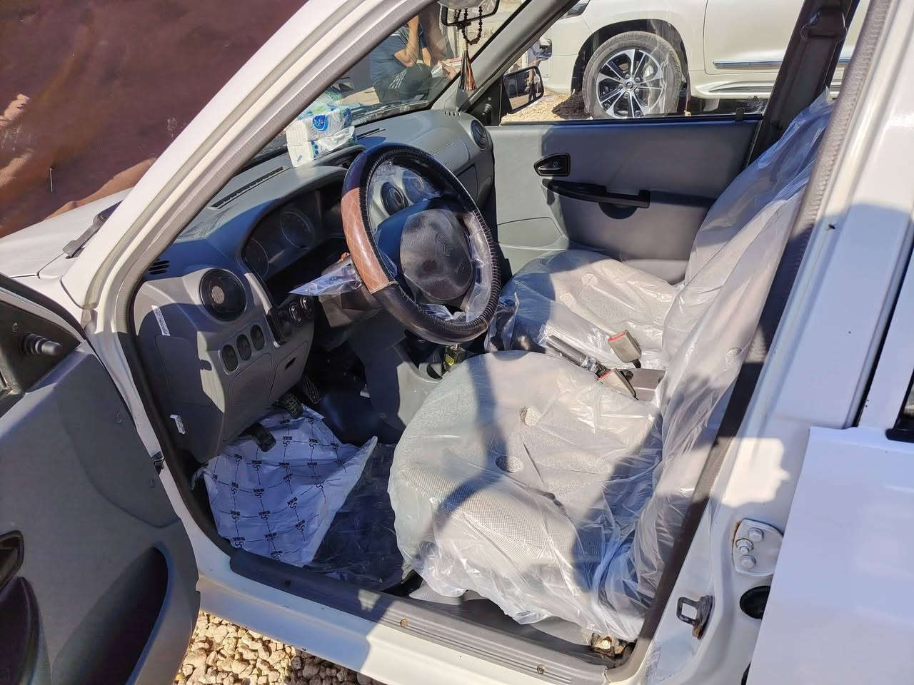 #للبيع..
سيارة سايبة للبيع 2021
 مكفولة من الضربة + سنوية 2026
رقم انكليزي كربلاء بأسمي بيع مباشر
السعر 60 وبي مجال بسيط للشراي
للتواصل رقم ***********
المكان...   بابل الحمزة الغربي
