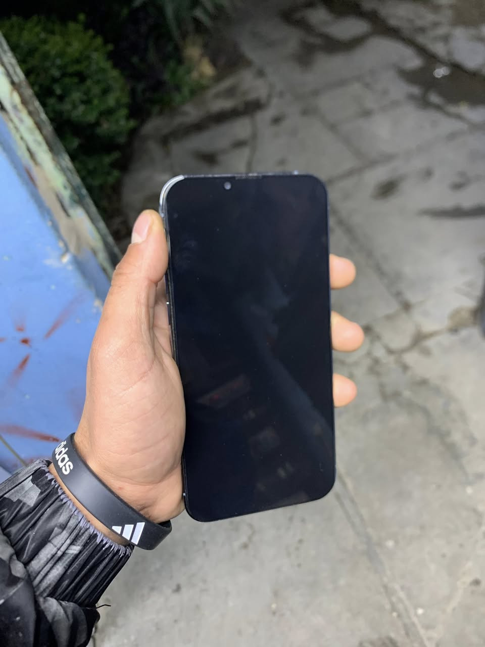 السلام عليكم ايفون ١٣ برو ماكس ذاكره ٢٥٦ بطاريه ٧٧ مبدل شاشه فيس ايدي يرادله برمجه واكف يعني وكامره كله شغال نموذج m شرق اوسط السعر٣٩٠ الف وبي مجال *********** مكان بغداد البياع
