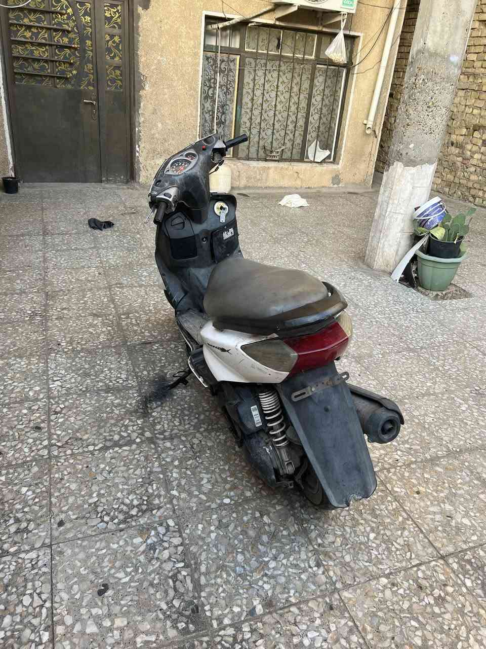 سكنس نثيه مكينه خير من الله لا تنكيص ولا تبخير سعرهه ٣٠٠
***********
