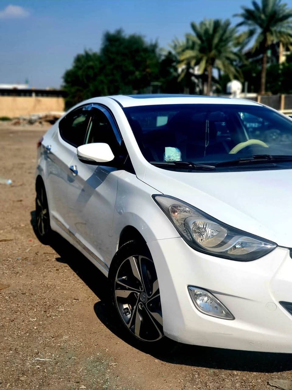 النترا خليجي 14 محرك 1800 ماشيه 128 رقم بغداد باسمي بيها بارد كد جف الايد وبيها كرتين بالصندوك زغار
سعرها 125
***********
