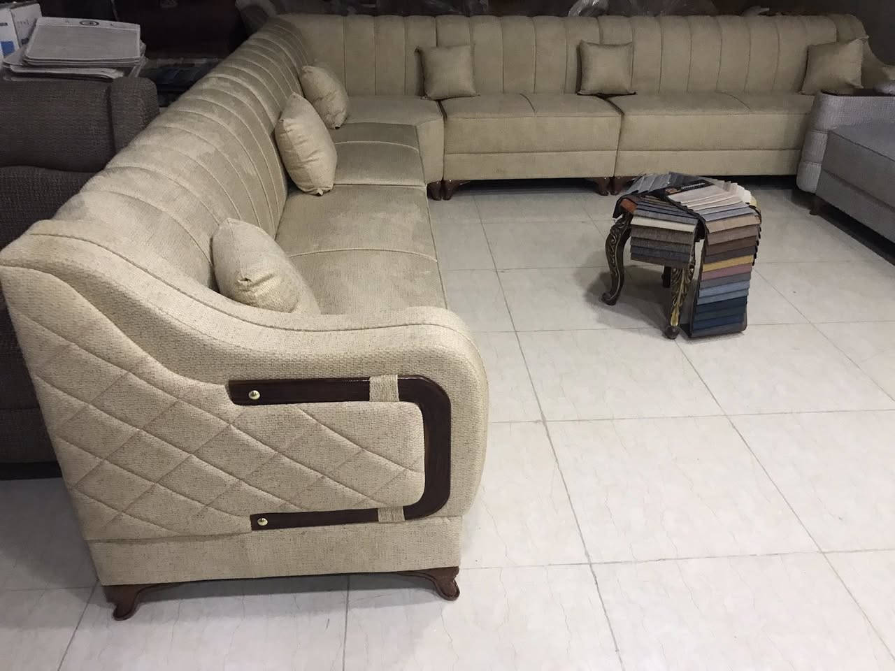 آلهم صلي على محمد وال محمد 
             رمضان كريم عليكم عساكم من عواده 

تعلن ادارة فلاح مول لتجارة الاثاث المنزلي والاجهزة الكهربائية 
                       
وصول تخم مودرن بمختلف الموديلات  كادرنا متخصص في انتاج المودرن كلاسك لانه يناسب اذواقكم الرفعه والجميله
المقعد سبرنك طبي كلش مريح 
يوجد توصيل جميع محافظات العراق 🇮🇶
متوفر بجميع الألوان  🌈
لامو بس هاي ٦كوشات هديه🤩
 عرض خاص لاهلنه شغل درجه اولى سفنج 🧽مميز 🤩 
 وقماش تركي قديفه وثقيل  🇹🇷  
اي ستفسار ***********
 واتساب متوفر ***********
ملاحظه ⭐ في حال وصول المنتج لزبون يحق لزبون رفض الطلب عند وجود خلاف بلعرض 
( نجاحنا المصداقيه في العمل)  فلاح مول
واسط نعمانيه شارع الحاج حمزه الرسن
