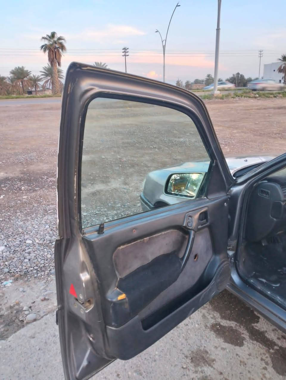 للبيع
اوبل فكتره
موديل 90
رقم سليمانيه سنويه 2027
محرك كير شرط
تخم تاير جديد
صدر جديد
كهربائات كلها شغاله.
السيارة جديده بمعنى الكلمه احلا من الصوره.
مكان السياره تكريت فلكه فرسان العلم
الاستفسار اتصل على الرقم
***********
