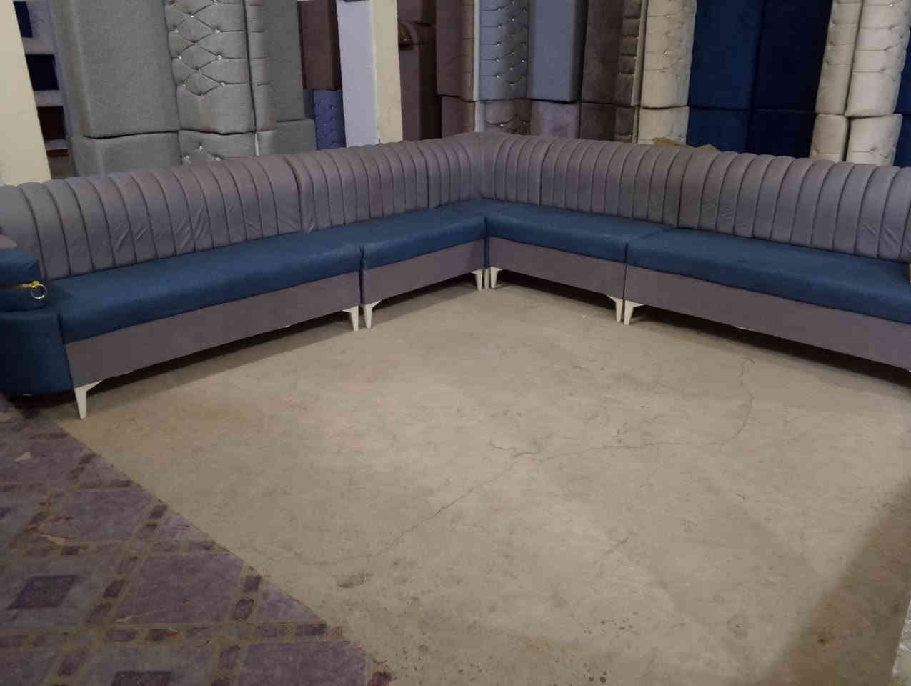 تخفيضاات تخفيضاات عروض راس السنة بس يمنه #ديوان تركي شغل تسكام بلوك اسود+ سفنج مميز متوفر جميع القياسات وسعر ديوان 11 مقعد من 400 إلى 360 الف صار
متوفر قياس 8ب4 و 7ب4 و6ب4 
#صويرة تقاطع حي زهور سبيس #معرض الجوهرة ***********...***********
