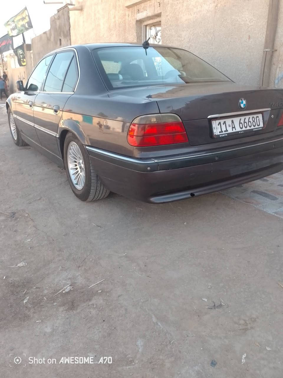 كاسحه مكفول محرك 8 السياره بمحافضه ميسان رقم جديد 11السعر 85 / ***********
