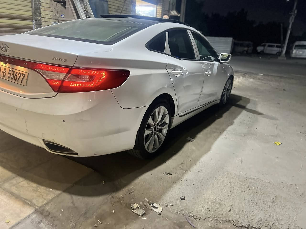 للبيع. أزيرا. 2013 خليجي خـلـيـجـي فول مواصفات ViP
السعر. 127 $

مكينة 6 سلندر  دوش 
- مواصفات السيارة ViP فول 1/1
- بصمة تشغيل
- بصمة ابواب
- بنوراما طكتين
- كشنات جلد
- كشنات كهربائية
- كشنات تدليك
- حساسات خلفية
- تبريد خلفي
- كشنات تدفئة
- بردة خلفية كهربائية
- اوتو هولد
- اشاير بل مري
- مري شفط
- داخل صاج اسود
- سماعات انڤنتي
- مانع انزلاق
- مثبت سرعة
- تحكم استيرن
- انارة داخلية ليزرية
- انارة بل دشبول
- شاشة
 - كامرة خلفية
- انارة بل ابواب
- لد امامي
- لد خلفي
- ستيرن كهربائي ( متحرك ))
- دبل اكزوز خلفي
- اوكس + USB
- تخم تاير
سياره نضيفه وحلوه وجاهزة للأخير 

مكان بغداد 

اللاستفسار *********** 
‏
