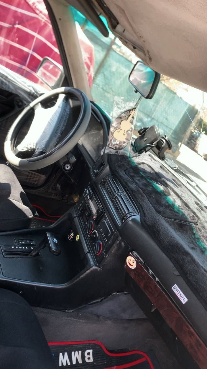 فرۆشتنی خیرااا
بیئێم مۆدێل ٩٢ سڵاید دوجام کارەبا جوار تایەی لۆک دوگمەی بەفر و سورعەت  هەمو گیانی بەشەرت 
٥٢٥ی تۆماتیک لەقوەتی خۆی بێزارە  لۆک لۆک  ئاڕمی هەولێر بەڵاممم ئاڕمەکەی ون بوە پاکانەو وەکالەتی بۆ کراوە هەمو شتێکی بەشەرتی مالی کەس نەبیت و پارەی کەسی تیا نەبێت سعری  ٣٥گەڵا خوار هەمو بازاڕ معامەلەیە برایانەشی تیایە


**إذا كنت صاحب هذا الإعلان وتريد حذفه لأي سبب، رجاءا أرسل رسالة إلى الدعم الفني**