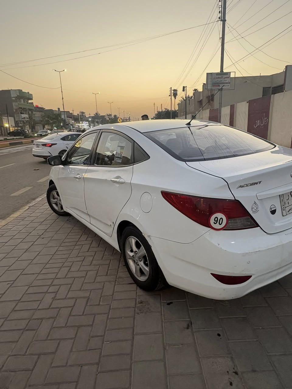 يا الله

للبيع  اكسنت 2014  خليجي

مكينه 1600

بيه صبغ بنيد وجاملغ وباب خليفه بدون دواخل
شواصي لغود كله سليم

رقم بغداد باسمي 

ماشيه 130

رايده ب88 ورقه وبيه مجال بسيط  انشاءالله

مكاني بلبنوك 
***********
