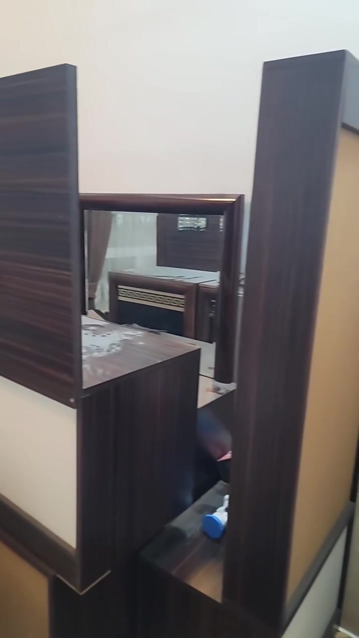 كانتور نوم كامل مع غراضه للبيع  اربيل بهارى نوى ***********
