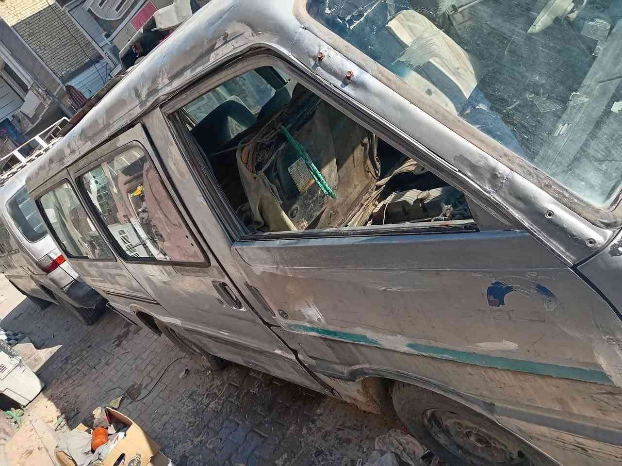 السلام عليكم بستا للبيع رقمها بغداد صدامي السيارة بسمي عليها غرامة ١٢٠ الف اريدها بي ١٧ ورقة مكاني بغداد واتساب ***********
