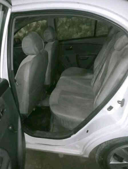 كيه ريو موديل 2006 ابأسمي صبغ حزام بدون داخل محرك صرف السعر 77 العنوان موصل الأيمن ***********
