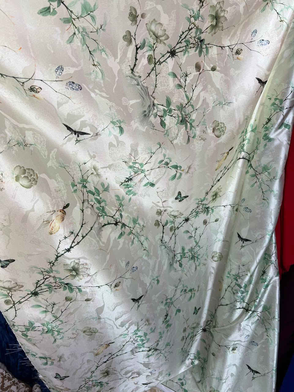 قماش ستن جاكار قماش مخاور للخياطه مكاني نجف حي السلام


**إذا كنت صاحب هذا الإعلان وتريد حذفه لأي سبب، رجاءا أرسل رسالة إلى الدعم الفني**