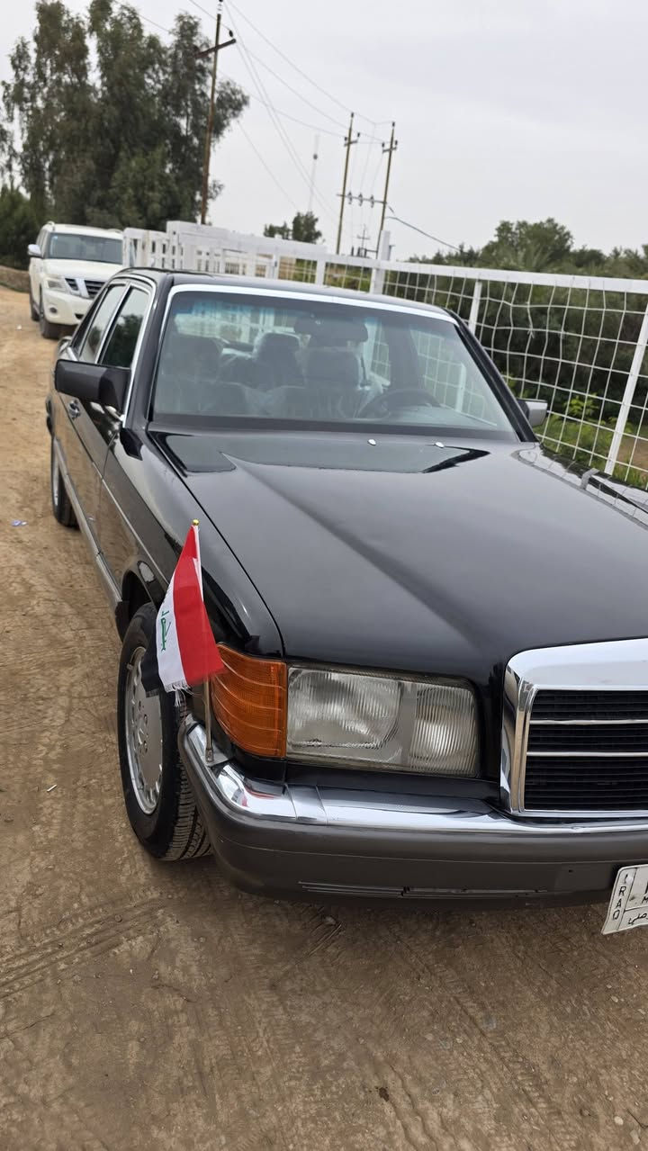 البيع مرسيدس رقم بغداد جاهزه ومكفوله صبغ الجماليه  السنويه ٢٠٣٠
السعر $٧٠  

***********
