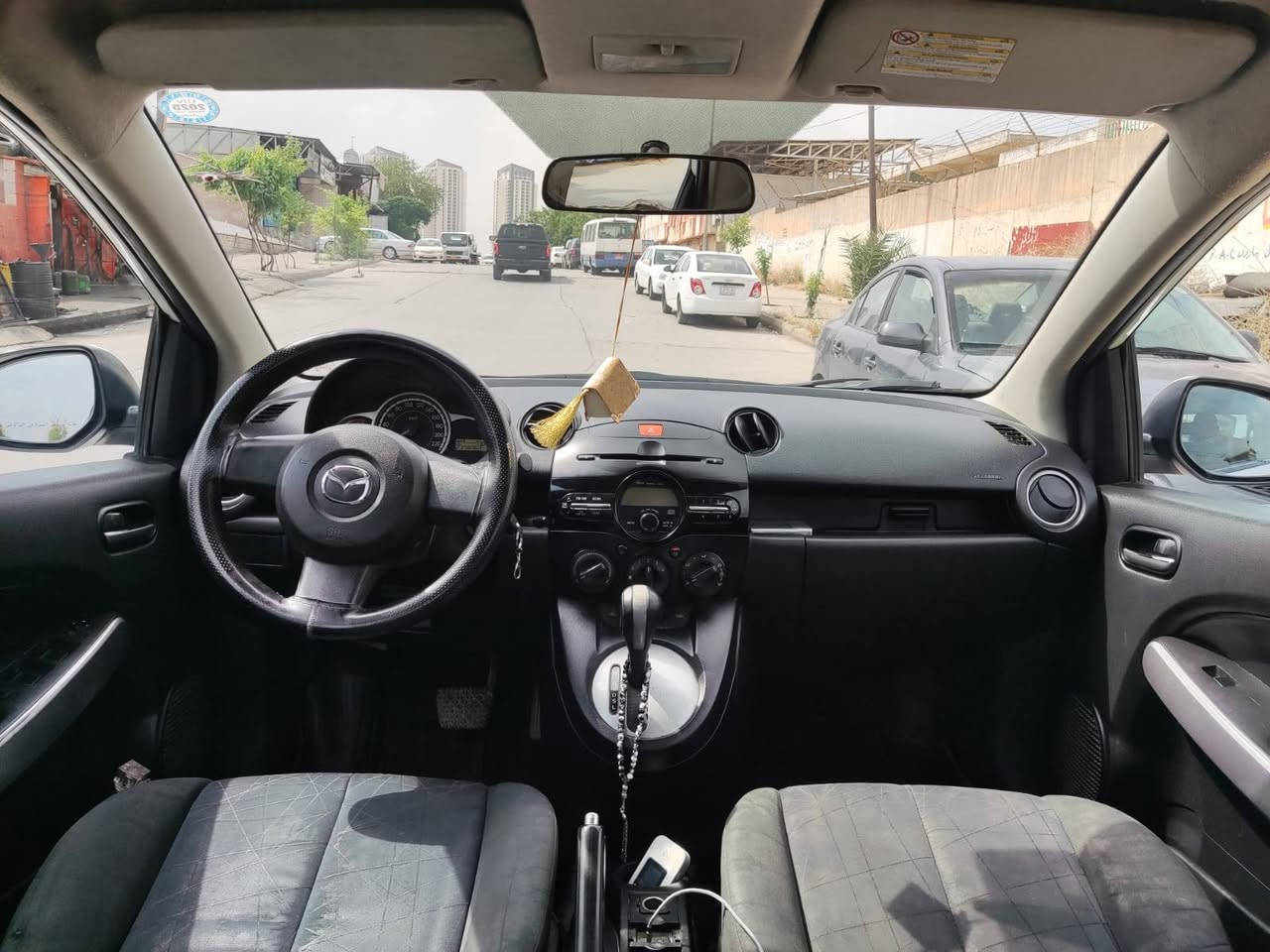 مازدا٢ 
٢٠١٣
١پارچە بۆیاخ
ئۆتۆماتیک تەبرید
چام کارەبا 
Aux
Abs.
گێرو مەکینە بەشەرت
*********** السليمانية, العراق
