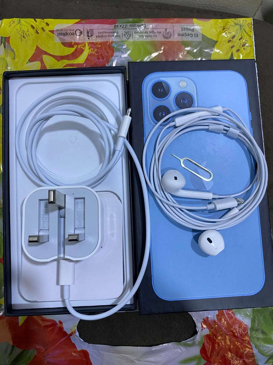 عندي هذّني مآلات ايفون 13
شاحنه هتفون كارتون بلاديات 
اصليات والله سعرهن 30 الف توصيل مجاني شرط الفحص


**إذا كنت صاحب هذا الإعلان وتريد حذفه لأي سبب، رجاءا أرسل رسالة إلى الدعم الفني**