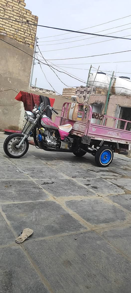 سلام عليكم للبيع اوراق صولي مديل 17 تعمير 25 شاصي كفالة رقم ***********
