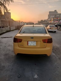 كيا فورتي محرك 2000 دوش مديل 2013 صبغه جديده مكينه جديده  07762779989