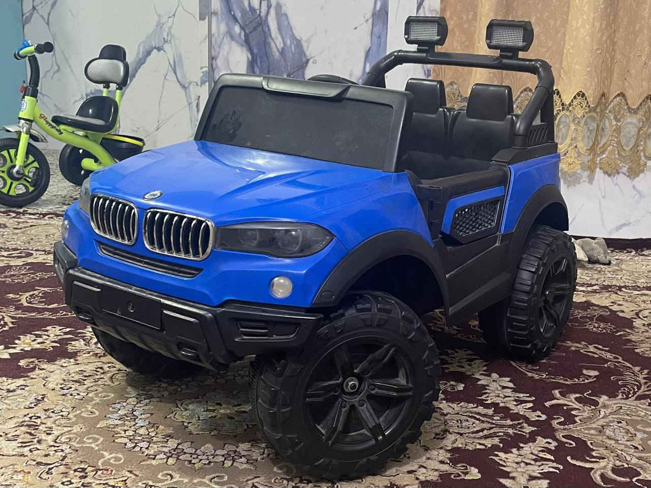 سيارة شحن اصليه للبيع شغالة 
باتري ضعيف ***********
سعر ١٠٠ الف
