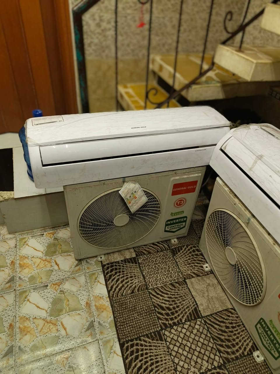 سبالت ٢ طن انفيرتر تحكم امبير جنرال اجهزه جدد مشتغلات شهرين فقط انتاج ٢٥ مع كامل اغراضهن للبيع مكاني البياع ***********
