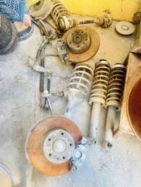 السلام وعليكم صدر امامي وخلفي بيم حجم 740 السعر 150 07505165039